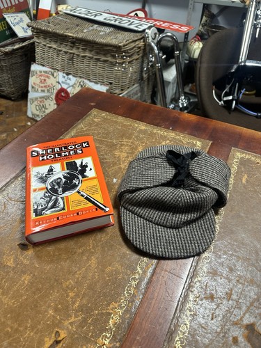Sherlock holmes set - sherlock,