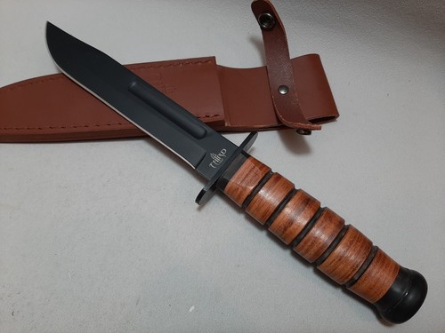 Third outdoor messer - ,