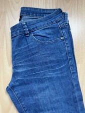 Dunkle Gina Jeans Größe 36