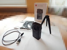 YI 360 VR --- 360 Grad Kamera in OVP mit Zubehörpaket