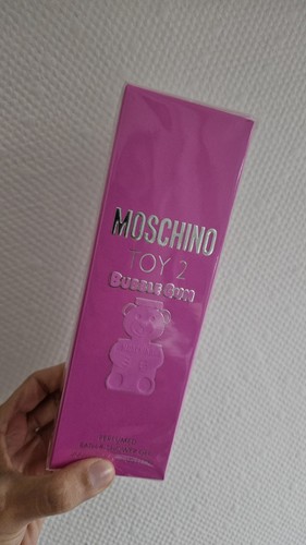 Moschino toy bubble - toy, gum
