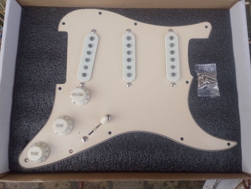 Hand wound fat 50s - hand-wound, loaded