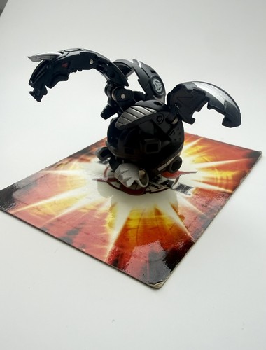 Bakugan darkus cyborg - cyborg, helios