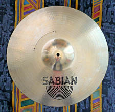 Sabian AA Serie 18" Medium Crash Becken