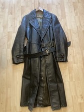 trenchcode grün leder Mantel