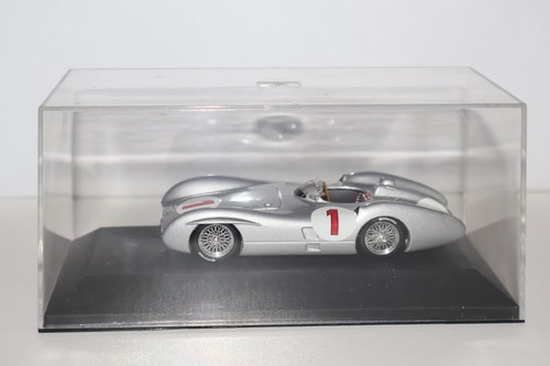 Brumm mercedes benz w196r - 1:43,