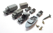 Panzer / Militär-Konvolut   -