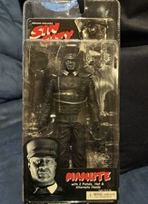 Sin City Manute b/w 18 cm