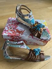 Chinese Laundry Sandalen Bunt Snake Schlangenmuster Fransen Türkis Braun 39,5