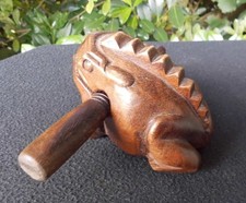 Frosch aus Holz Musikinstrument Guiro Holzfrosch Percussion