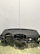 735640004 armaturenbrett für