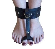 BDSM Bondage Leder Fußfesseln mit Zeh Fuß Fesseln schwarz