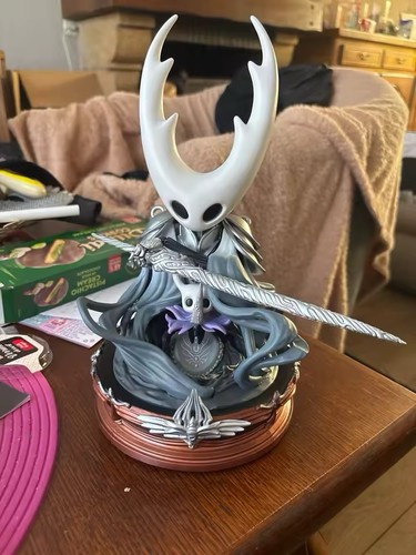 Hollow knight figur - hollow,