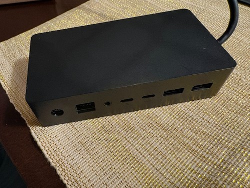 Microsoft surface dock - surface, 2