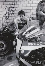Freddie Spencer handsigniertes 12x8 Foto - Honda MotoGP Autogramm 33.