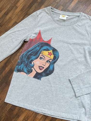 Cyrillus wonder woman shirt - woman,