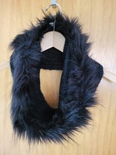 ***Loop Schal schwarz***Fellrand***Kunstpelz****