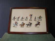 Zinnfiguren flach im - 11,
