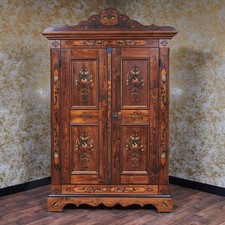 Voglauer Bauernschrank mit