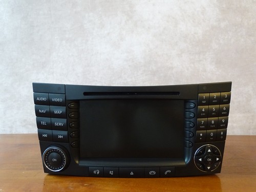 Mercedes radio player - radio, cd-player