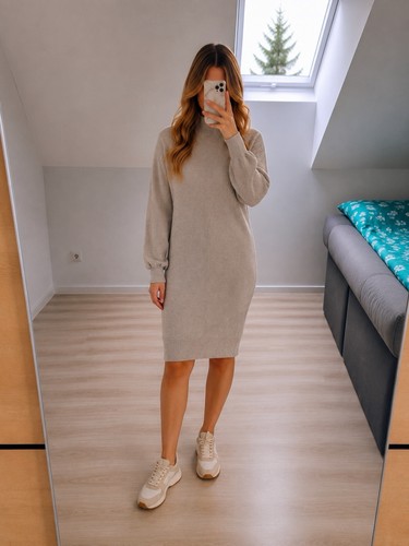 Beiges strickkleid von bershka - beiges,