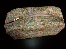 Kosmetiktasche Mille Fleurs Streublumen KANIA GmbH Kulturtasche rosa bunt