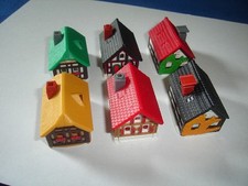 KINDER SURPRISE SET - COTTAGES