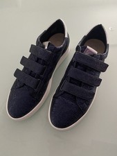 DONNA CAROLINA 🌸 Damen