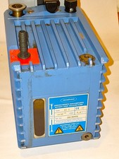 Vacuubrand RZ 5 Drehschieber Vakuumpumpe mit Drehstrom-Motor 0,25 kW