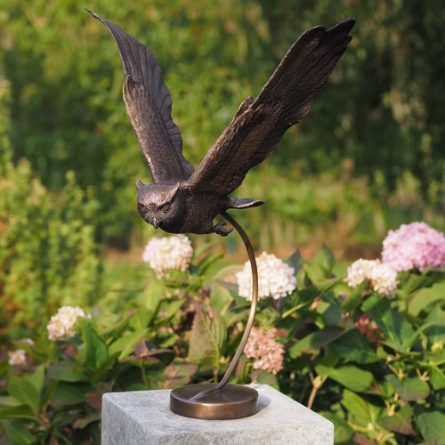 Bronzeskulptur fliegende - bronzeskulptur, "fliegende