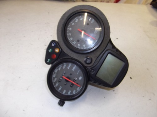 Ducati st4 ez2001 - ducati, tacho