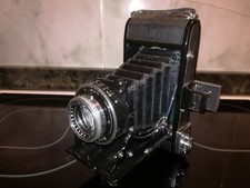 ANTIGUA CÁMARA FOTOGRÁFICA