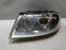 VW Passat 3BG original Scheinwerfer vorn links Halogen Bj.2003 