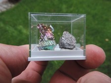 TOP -  Wismut-Kristall und Wismut aus Hartenstein