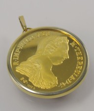  Vintage Onyx Anhänger M.Theresia.D.G / 1000 Silber vergoldet 24 Karat 