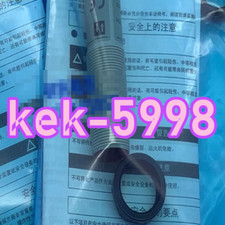 1PC NEU sensor E3F2-R4B4F-P1
