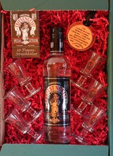 Friesengeist Kräuter Likör 56% 0,5LGläser Pfännchen Streichhölzer Geschenkkarton