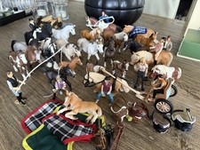 Schleich (überwiegend) Pferde mit Zubehör Sammlung Konvolut