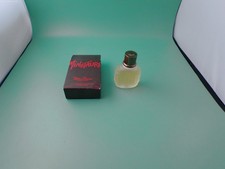 Eau DE Toilette / Parfüm 75