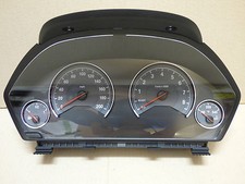 BMW M3 F80 M4 F82 F83 HUD M Sport USA Tacho Tachometer Kombiinstrument 9272664
