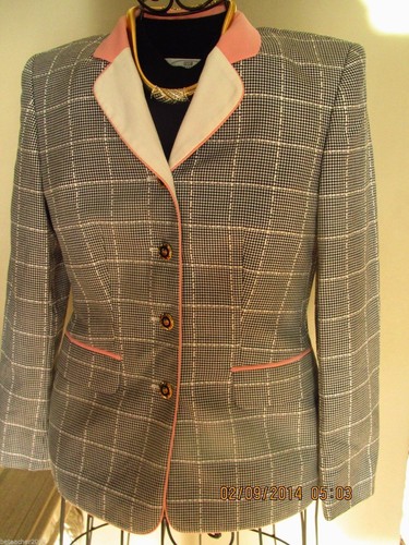 Schöner escada couture - escada, blazer