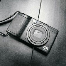 RICOH GR DIGITAL IV 10.4MP