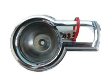 Mercedes W110 W111 W112 A1107660511 Rosette Einbaugriff Deckel Chrom