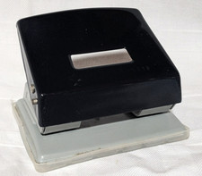 LEITZ- Locher 5018 dunkelgrau