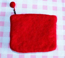 Geldbörse, Federtasche