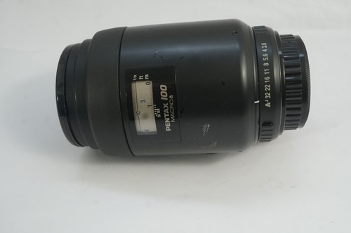 Pentax 100mm macro smc - 1:2.8,