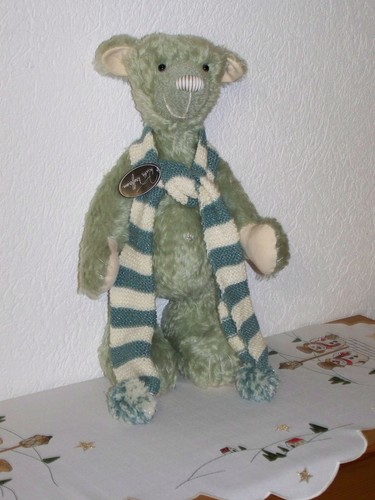 Ruth treffeisen künstlerbär - ruth,