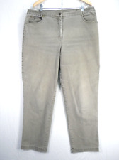 Elena Grunert graue Hose