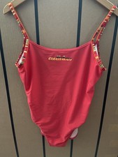 adidas Badeanzug, Größe 44 mit Hohem Beinausschnitt,in Rot,mit Innenfutter