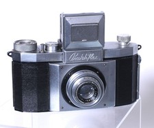 Praktiflex mit Anastigmat Victar 2,9/5cm